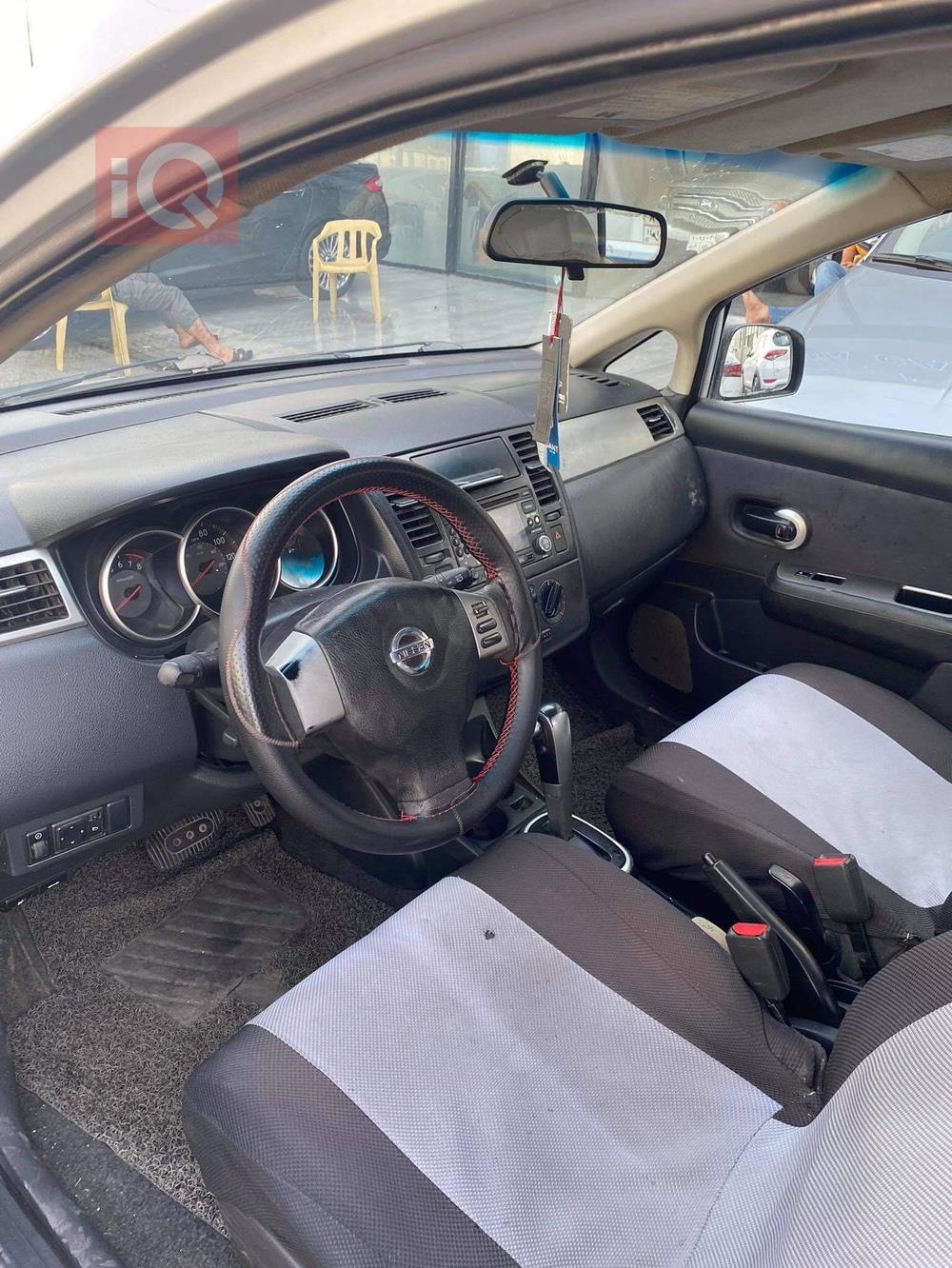 نیسان ڤێرسا